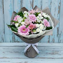 Букет цветов из:  Герберы, Альстромерии и Хризантемы в Куеда