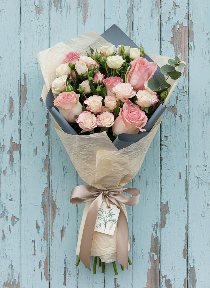 Букет цветов из: Розы в Куеда