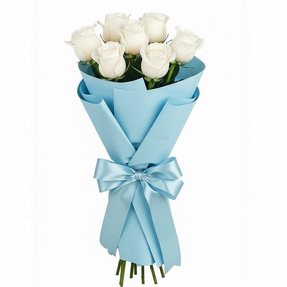 Букет 7 белых роз Проуд в Куеда