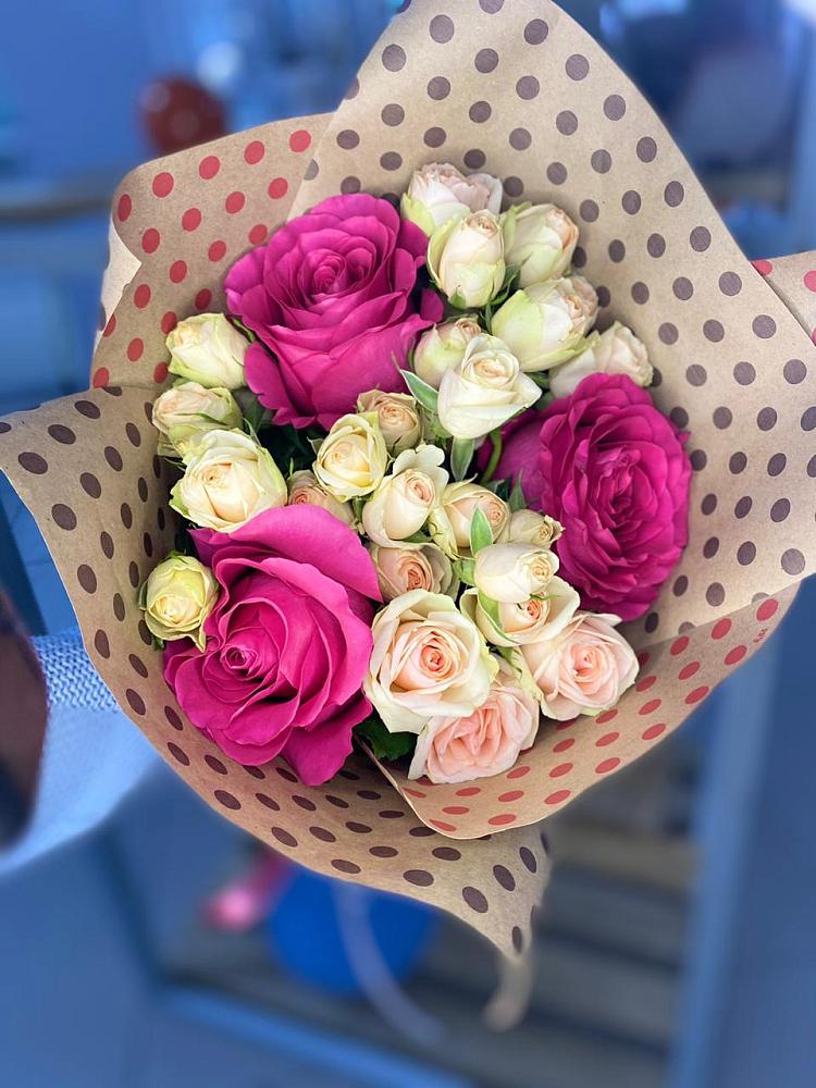 Букет цветов из: Розы в Куеда