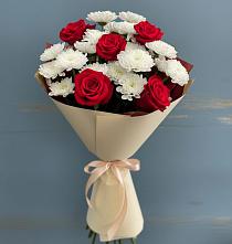 Букет цветов из:  Розы и Хризантемы в Куеда