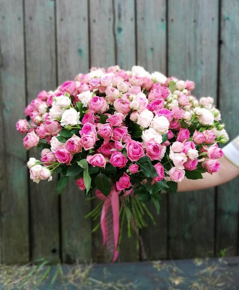 Букет Розовые кустовые розы Натали и Лав Лидия в Куеда