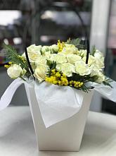 Композиция бриллиант в Куеда Цветочная композиция из Розы в Куеда