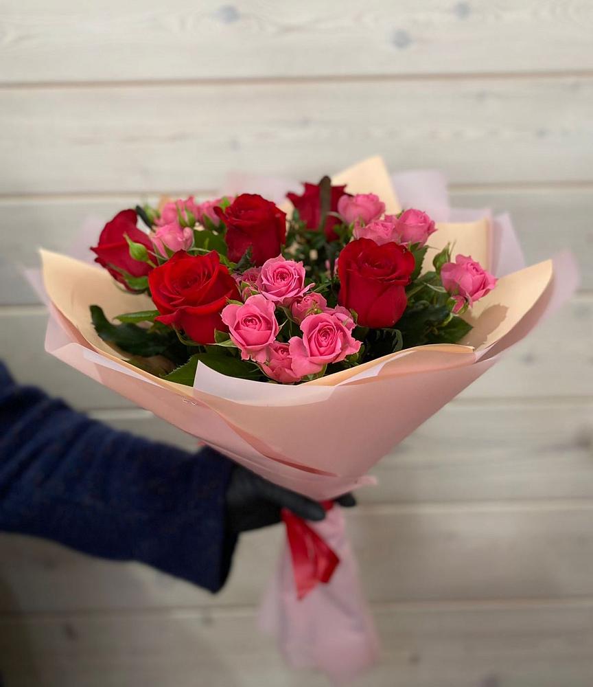 Букет цветов из: Розы в Куеда