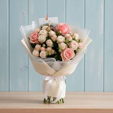 Букет цветов из:  Розы в Куеда
